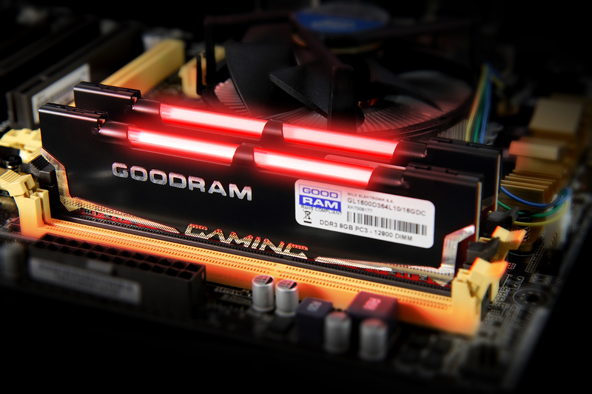 Хорошая оперативная память для игр. Оперативная память ddr3 с RGB подсветкой. Оперативная память GOODRAM. Оперативная память с красной подсветкой ddr4. Оперативная память ddr3 16gb с подсветкой.